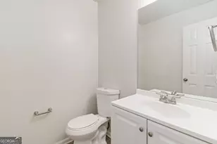 3477 Chinaberry Ln, Snellville, GA 30039 - Photo 32