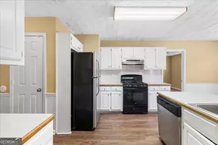 2355 Range Heights Terrace, Loganville, GA 30052 - Photo 30