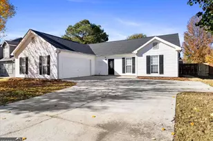 2355 Range Heights Terrace, Loganville, GA 30052 - Photo 2