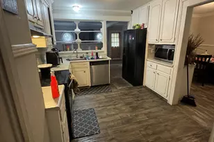 210 Sycamore St, Swainsboro, GA 30401 - Photo 10