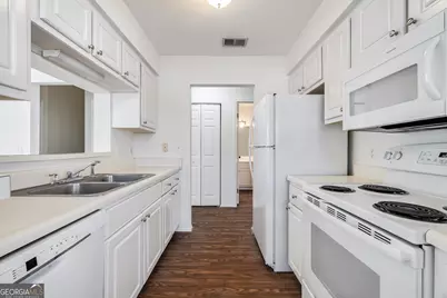 12300 Apache Avenue #APT 704, Savannah, GA 31419 - Photo 14