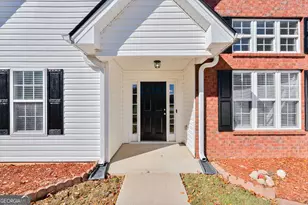 4332 Beaverton Cir, Loganville, GA 30052 - Photo 2