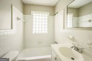 6770 Burkhead Dr, Union City, GA 30291 - Photo 16