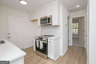 102 Laurelwood Dr, Savannah, GA 31419 - Photo 6