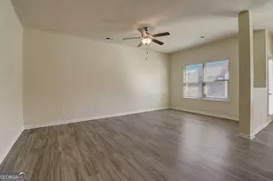 202 Southwind Cir, Newnan, GA 30265 - Photo 12