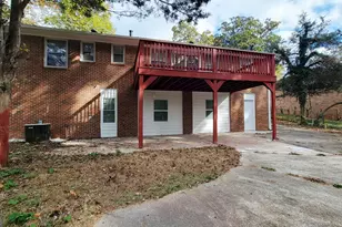 6061 Winview Dr, Forest Park, GA 30297 - Photo 4