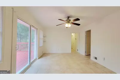 6061 Winview Drive, Forest Park, GA 30297 - Photo 22