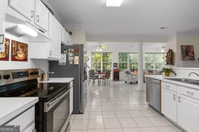 2053 Village Park Drive, Peachtree City, GA 30269 - Photo 16