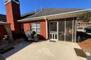 45 Riverside Walk, Sharpsburg, GA 30277 - Photo 4