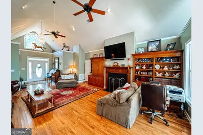 746 Highway 18 W, Barnesville, GA 30204 - Photo 16