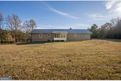 6421 Holly Springs Road, Clermont, GA 30527 - Photo 8