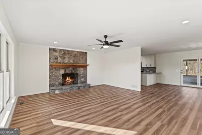 6421 Holly Springs Road, Clermont, GA 30527 - Photo 14