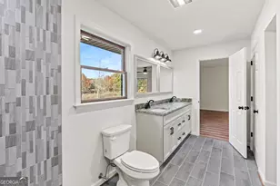 6421 Holly Springs Rd, Clermont, GA 30527 - Photo 34