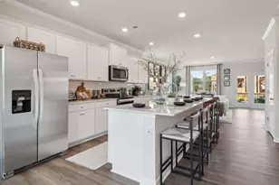 204 College Circle, Atlanta, GA 30354 - Photo 2