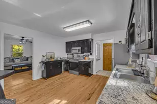 235 Round Table Rd, Athens, GA 30606 - Photo 12