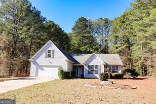 25 Chemin Pl, Sharpsburg, GA 30277 - Photo 1