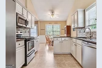 3624 White Sands Way, Suwanee, GA 30024 - Photo 4