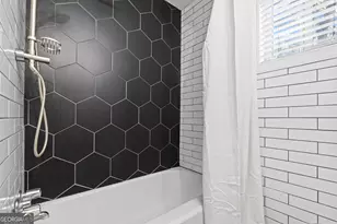 394 6th St NE, Atlanta, GA 30308 - Photo 8