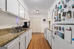 725 Dalrymple Rd, Atlanta, GA 30328 - Photo 8