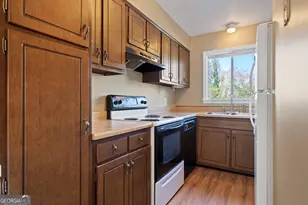 615 Willow Creek Dr, Macon, GA 31204 - Photo 10