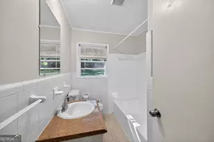 3679 Dial Dr, Stone Mountain, GA 30083 - Photo 14