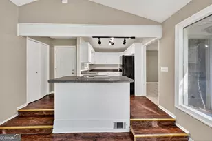 3679 Dial Dr, Stone Mountain, GA 30083 - Photo 12