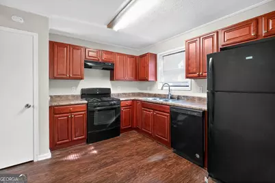 5212 Cindy Way, Stone Mountain, GA 30083 - Photo 10