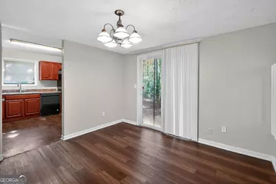 5212 Cindy Way, Stone Mountain, GA 30083 - Photo 12