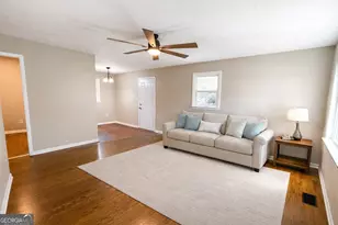 319 Brown Ave, Millen, GA 30442 - Photo 2