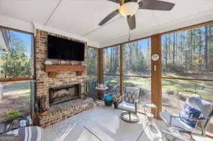 217 Crescent Dr, Forsyth, GA 31029 - Photo 20