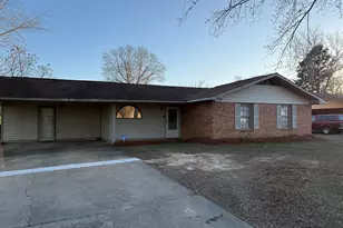 208 Pellimore Dr, Warner Robins, GA 31093 - Photo 2