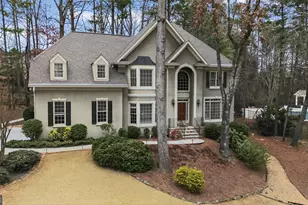 10325 Oxford Mill Cir, Johns Creek, GA 30022 - Photo 8