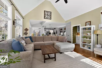 10325 Oxford Mill Circle, Johns Creek, GA 30022 - Photo 18