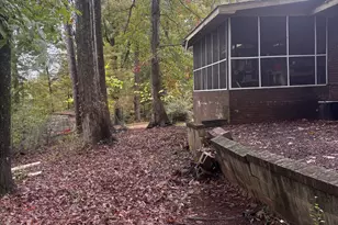 9177 Woodhaven Dr NW, Covington, GA 30014 - Photo 10