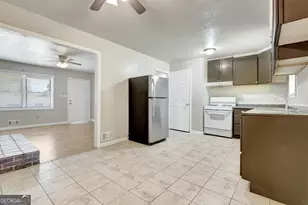 6973 Adel Ln, Riverdale, GA 30274 - Photo 12