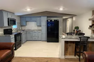 580 Overlook Dr, Stone Mountain, GA 30087 - Photo 4