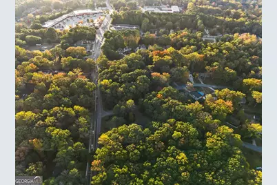 4898 Rockbridge Road, Stone Mountain, GA 30088 - Photo 8