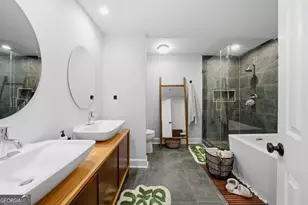 2870 Pharr Ct South NW, Atlanta, GA 30305 - Photo 14