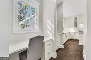 317 E 45th St, Savannah, GA 31405 - Photo 24