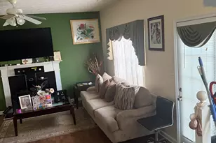 5537 Wellborn Creek Dr, Lithonia, GA 30058 - Photo 10