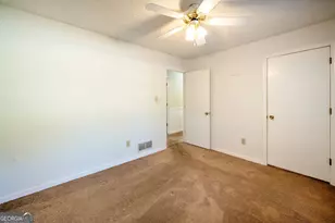 1538 Spring Valley Cir, Griffin, GA 30223 - Photo 14