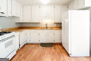 1538 Spring Valley Cir, Griffin, GA 30223 - Photo 6