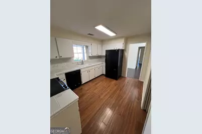 311 Fairmont Drive, Dublin, GA 31021 - Photo 4