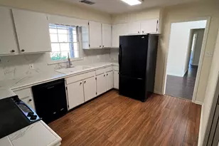 311 Fairmont Dr, Dublin, GA 31021 - Photo 4