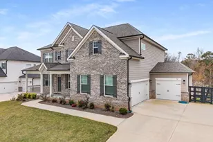 162 Carmichael Dr, Canton, GA 30115 - Photo 2