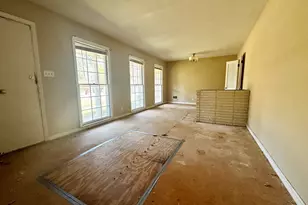 1031 Clifton Dr, Macon, GA 31204 - Photo 6