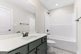 310 Airview Dr, Warner Robins, GA 31093 - Photo 14