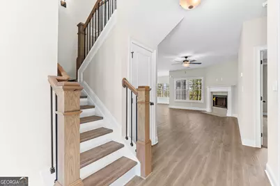 310 Air View Drive, Warner Robins, GA 31093 - Photo 4