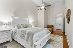 101 Barnard St, Savannah, GA 31401 - Photo 16