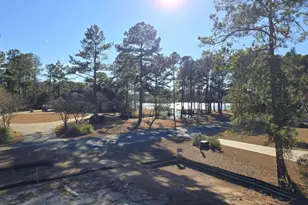 208 Cypress Lake Dr, Bloomingdale, GA 31302 - Photo 10